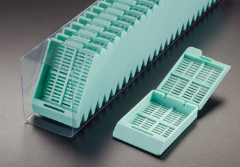 Cassettes de inclusion de tejidos apilados en tubos de plastico M485 SL &  M486SL